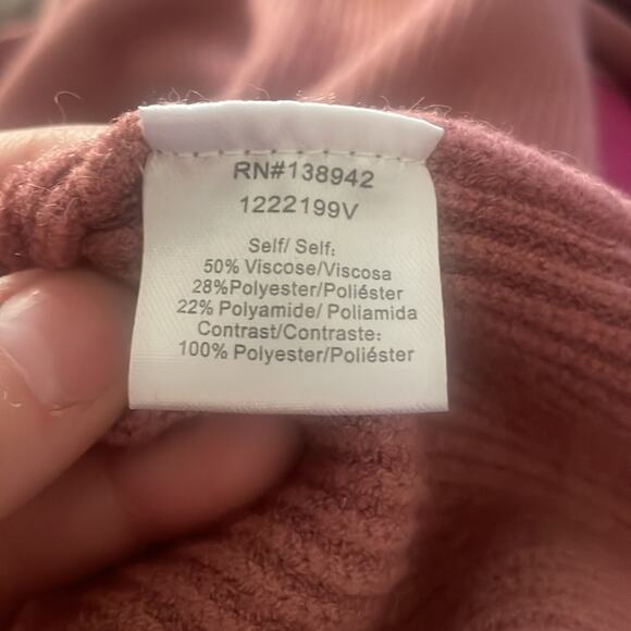 On Twelfth ribbed dusty rose with silky puff sleeve elastic neck sweater dress - Picture 6 of 6